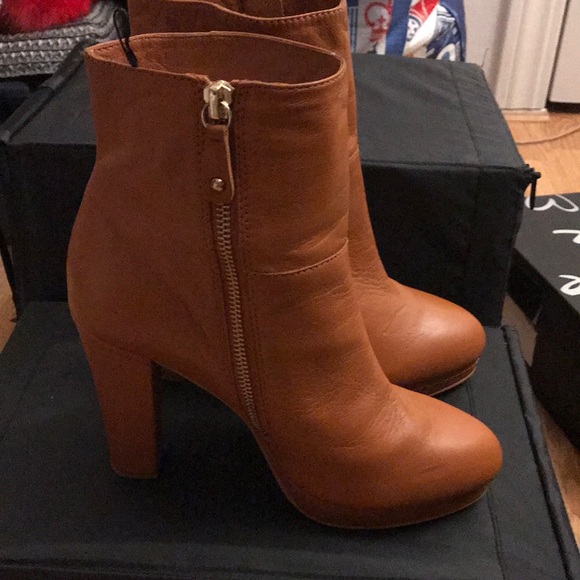 H&M Booties - Picture 3 of 7